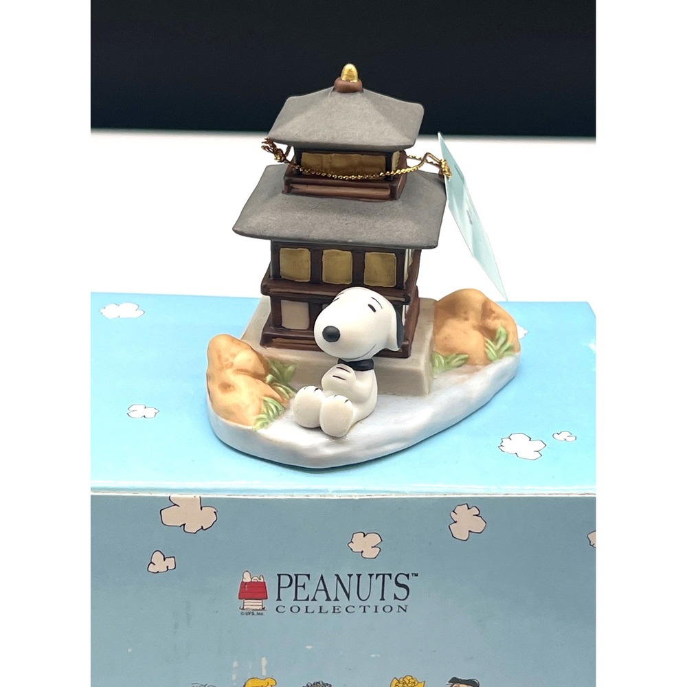 Westland Peanuts Collection #8251 "Snoopy in Japan"